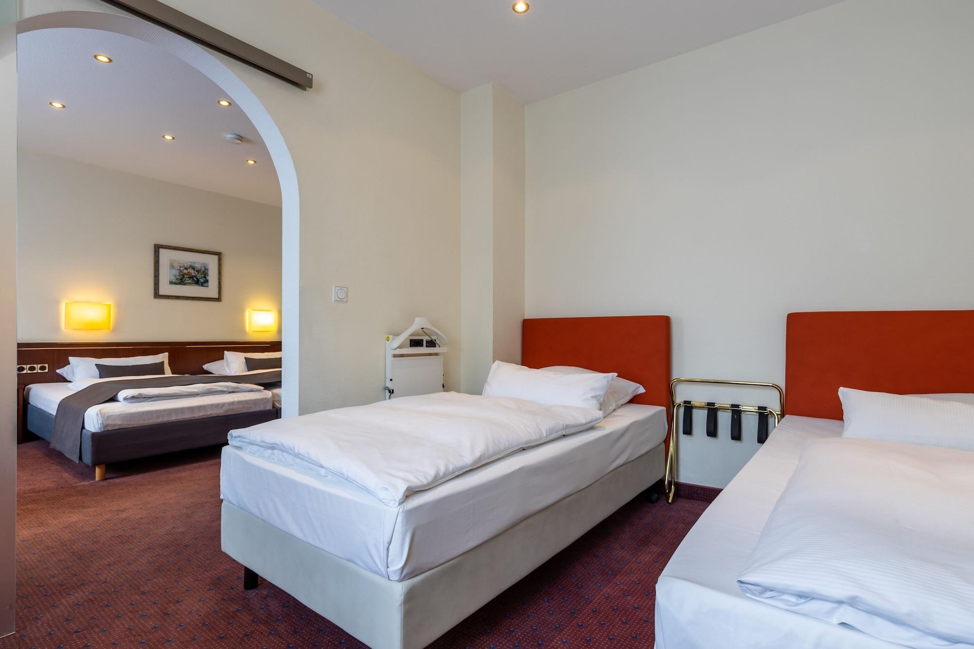 Trip Inn Hotel Esplanade, Duesseldorf Exteriér fotografie